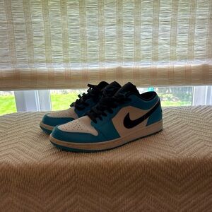 Jordan 1 Low UNC (2021)